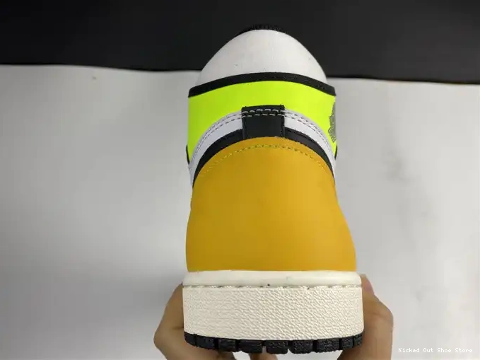 Kicked Out Shoe Store AIR JORDAN RETRO OG 'VOLT 555088-118 GOLD' 1 HIGH 0505